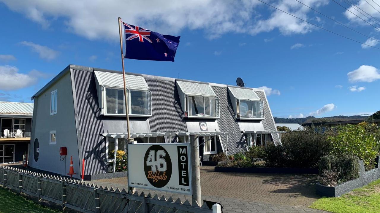 46Onbuffalo Motel Whitianga Zewnętrze zdjęcie