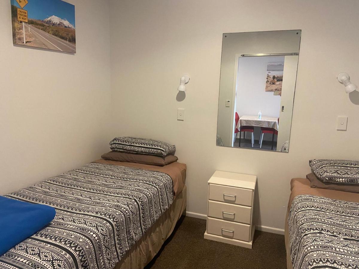 46Onbuffalo Motel Whitianga Zewnętrze zdjęcie