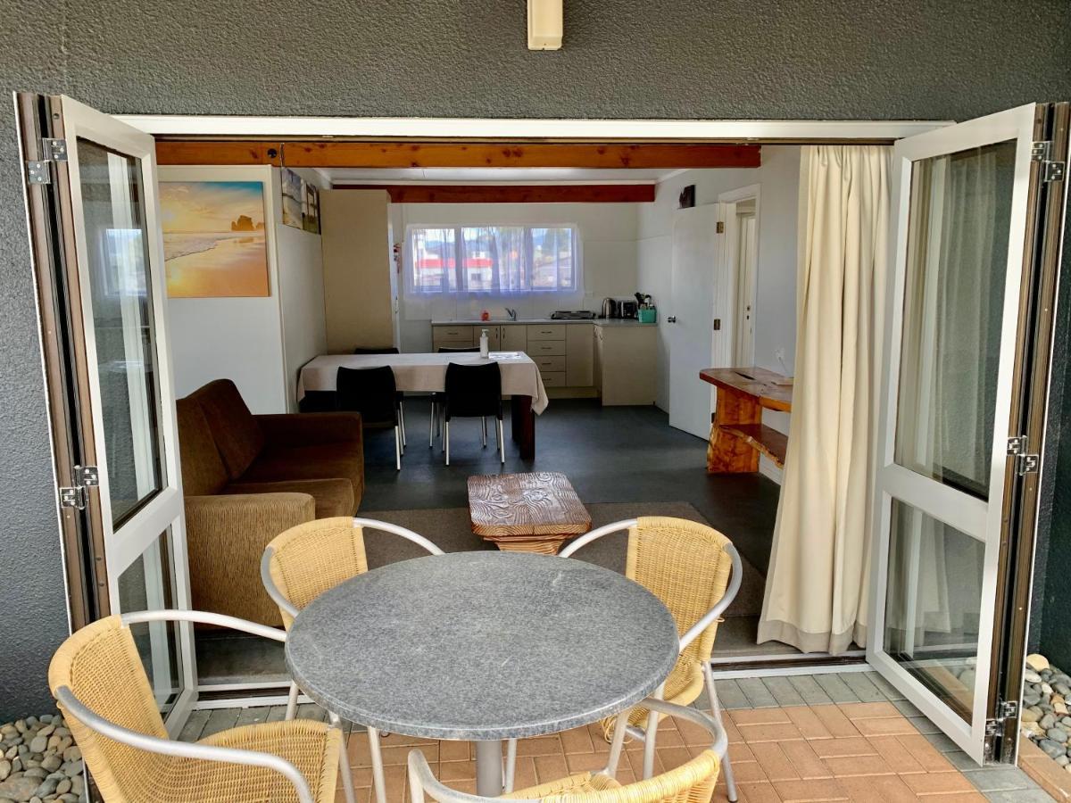 46Onbuffalo Motel Whitianga Zewnętrze zdjęcie